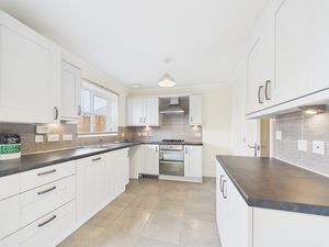 Photo 11- click for photo gallery